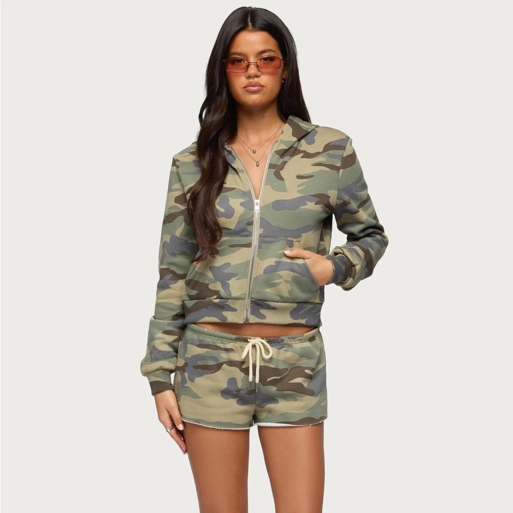 Edikted Camo Sweat Shorts